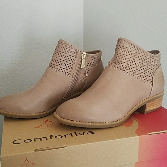 comfortiva ankle boots
